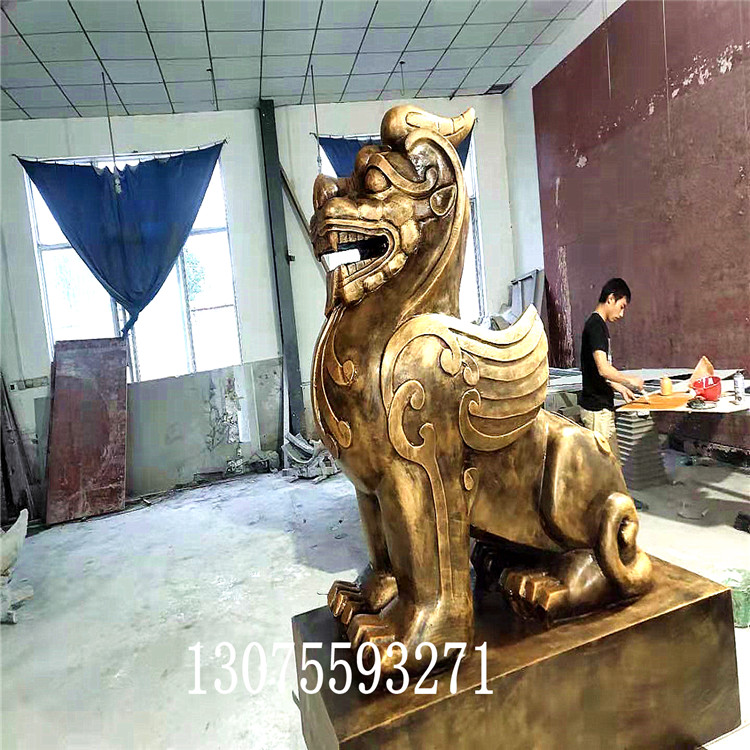 徐州玻璃鋼雕塑廠:影響廣場(chǎng)玻璃鋼雕塑設(shè)計(jì)的因素